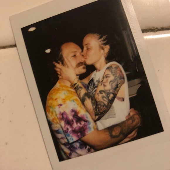 Meet your Posher, Michelle - Picture 3 of 3